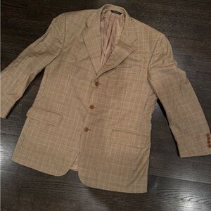 Brooks Brothers Cream Sport Coat with Classic Tailored Look